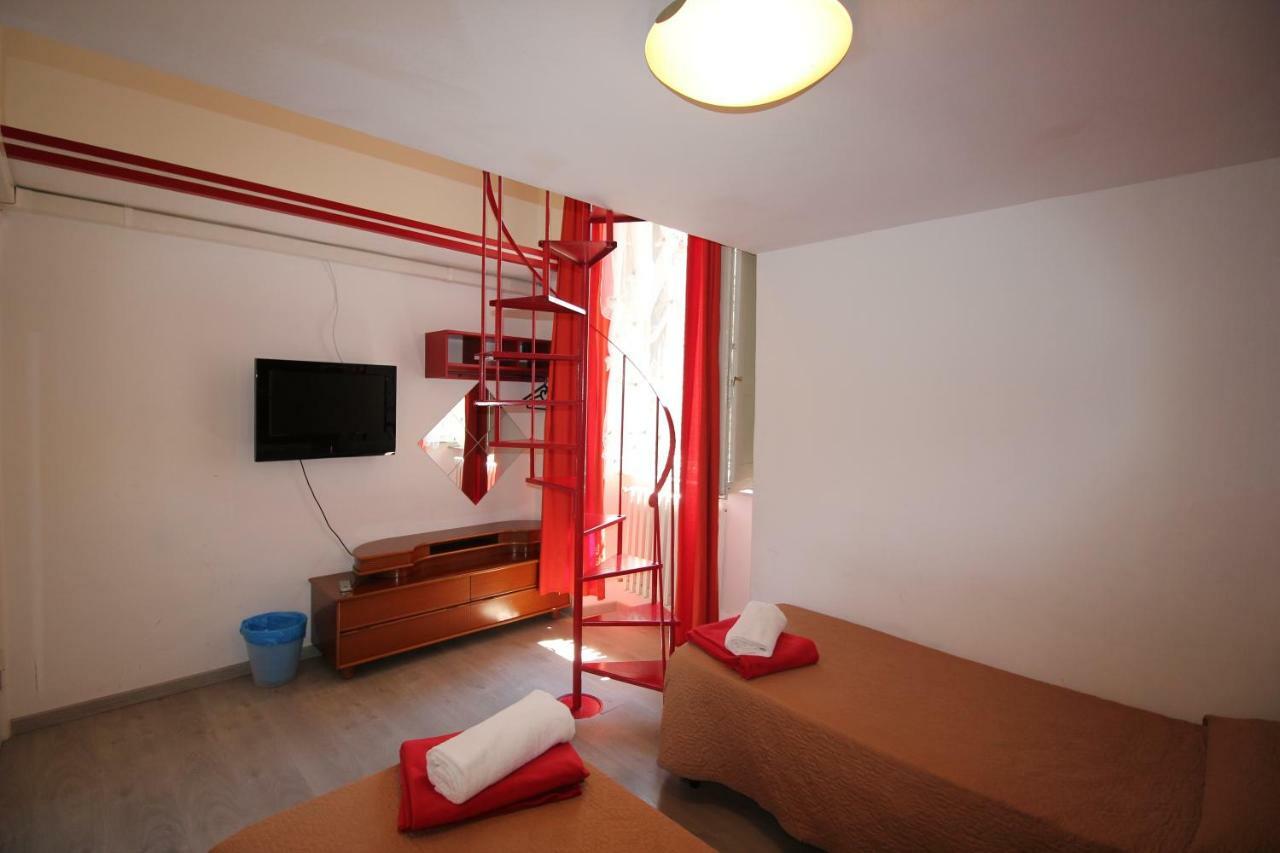 Guesthouse Paradisio Рим Екстер'єр фото